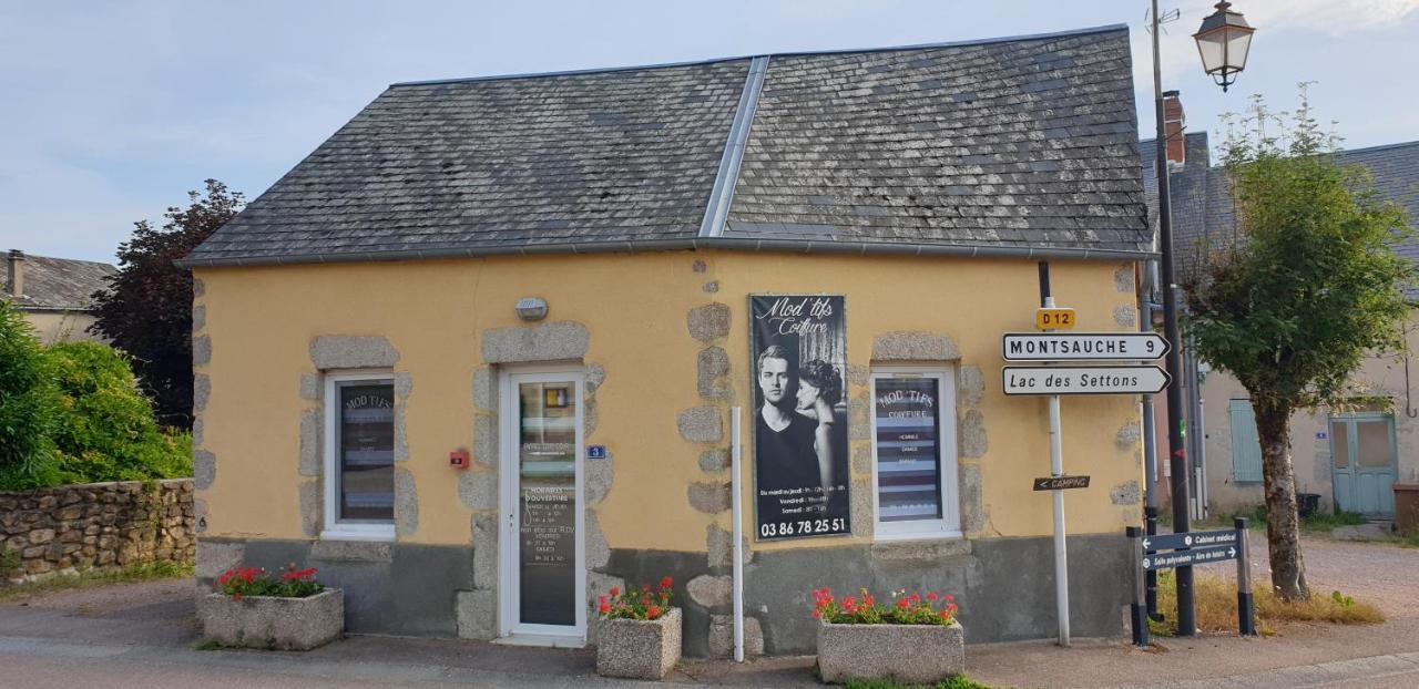 Hotel Relax Au Coeur Du Morvan Ouroux-en-Morvan Exterior foto